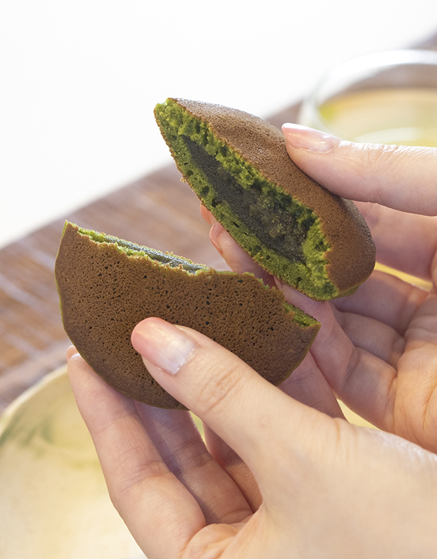 もちもちお抹茶三笠